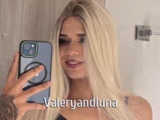 valeryandluna Cigare à moustache