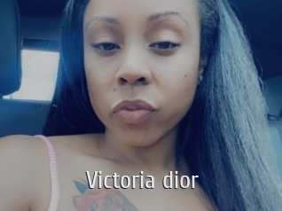 Victoria_dior