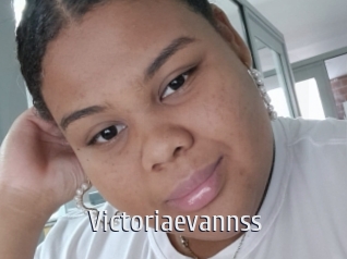 victoriaevannss Cigare à moustache