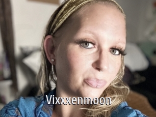 vixxxenmoon Cigare à moustache