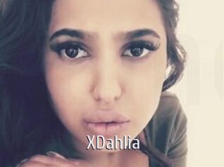 xDahlia Cigare à moustache