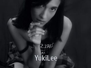 YukiLee Cigare à moustache